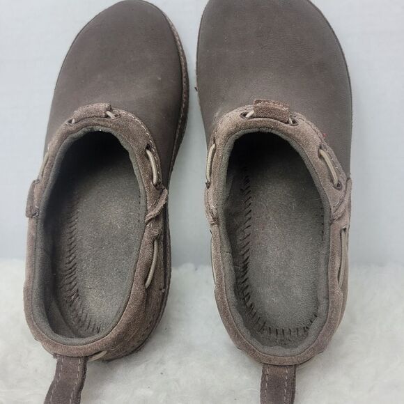 Crocs Surrey Suede Slip On Clog Shoes Size 8 - Picture 7 of 10
